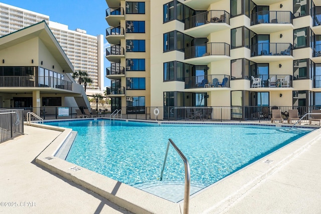 9850 S Thomas Dr Unit 1112E, Panama City Beach, FL 32408 - view of community pool