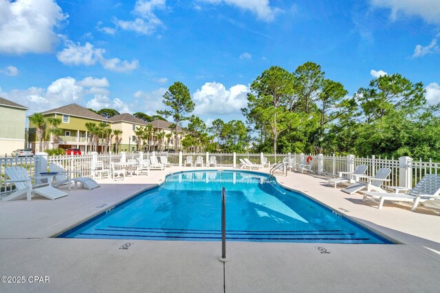 216 Bonita Cir Unit C, Panama City, FL 32408 - community pool with a patio area