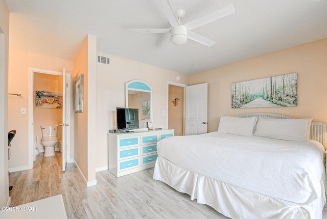 17620 Front Beach Rd Unit 2V, Panama City Beach, FL 32413 - bedroom featuring light wood-type flooring, baseboards, and ceiling fan