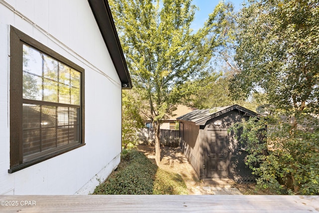 4130 White Pine Ct, Tallahassee, FL 32311 - view of property exterior with crawl space