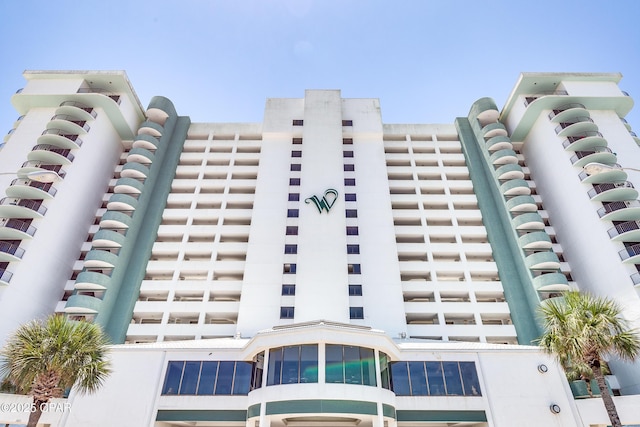 6201 Thomas Dr Unit 202, Panama City Beach, FL 32408 - view of building exterior