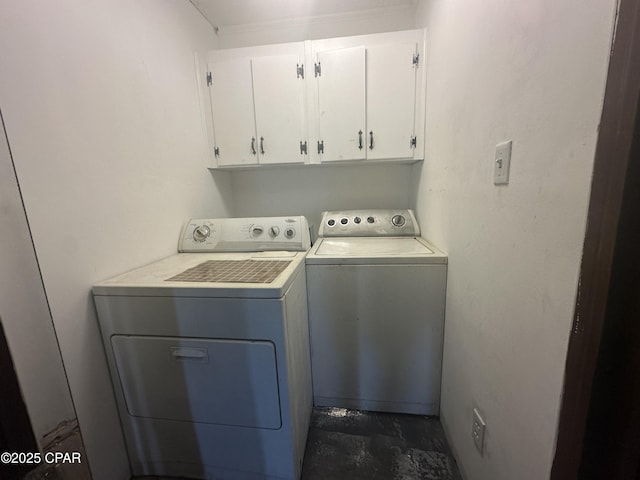 1006 N Church Ave, Panama City, FL 32401 - laundry area with independent washer and dryer and cabinet space