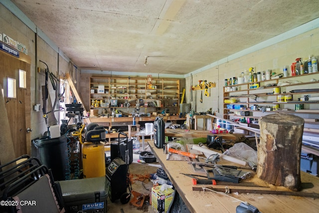 133 Devane Rd, Chattahoochee, FL 32324 - miscellaneous room with a workshop area and concrete block wall
