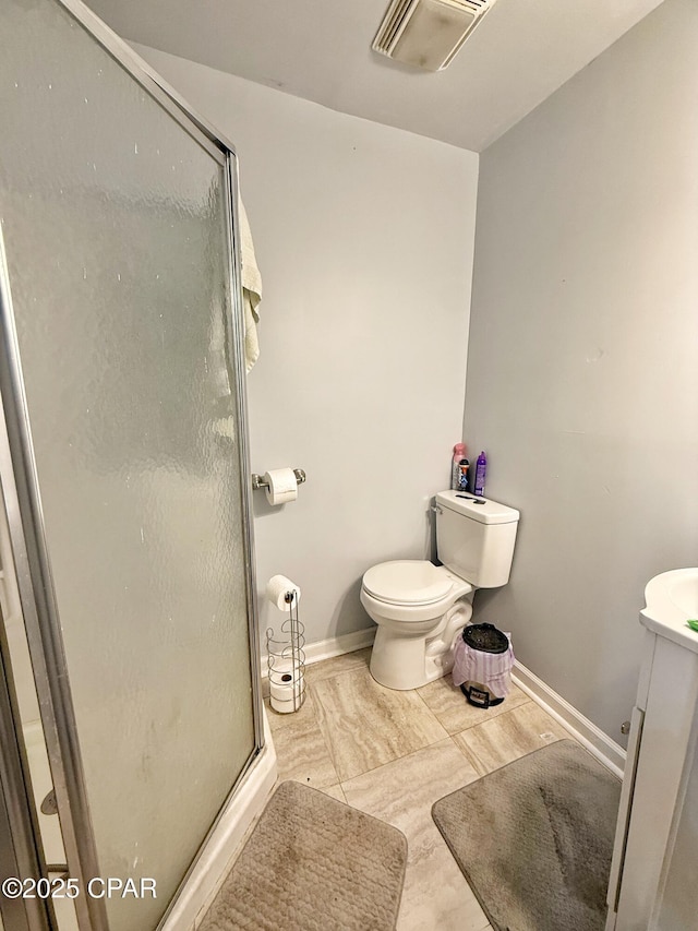 5382 10th St, Malone, FL 32445 - bathroom with a shower stall and vanity