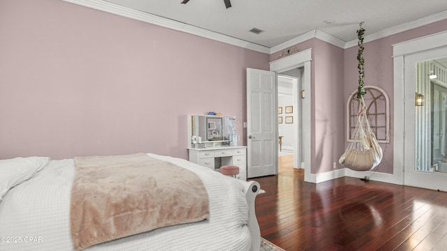 24197 NW Pine Tree Trl, Fountain, FL 32438 - bedroom with dark wood-type flooring, crown molding, and a ceiling fan