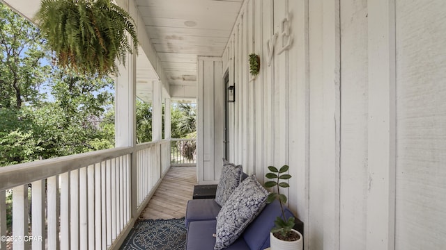 24197 NW Pine Tree Trl, Fountain, FL 32438 - view of balcony