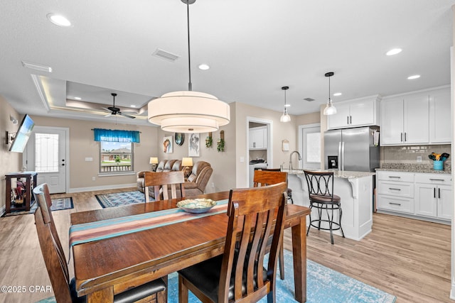 4304 Bylsma Cir, Panama City, FL 32404 - dining space featuring light wood-style flooring, recessed lighting, baseboards, and a ceiling fan