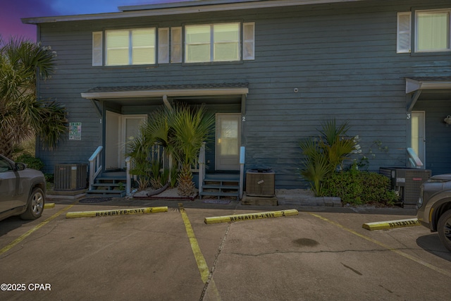 17735 Front Beach Rd Unit 2, Panama City Beach, FL 32413 - view of front facade featuring uncovered parking