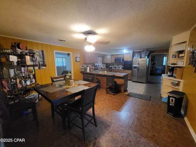 4010 Old Cottondale Rd, Marianna, FL 32448 - dining area featuring a textured ceiling and crown molding