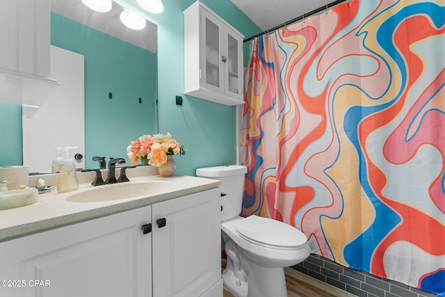 4004 E 7th Cir, Panama City, FL 32404 - full bathroom featuring vanity and a shower with curtain