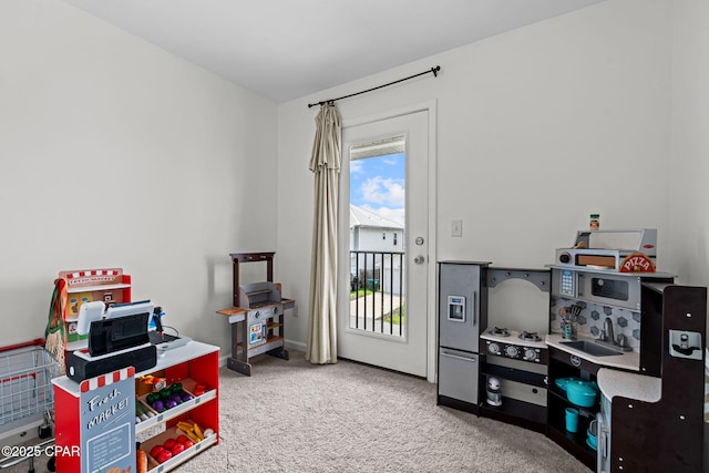 406 Raven Ln, Panama City, FL 32404 - rec room featuring carpet and a sink
