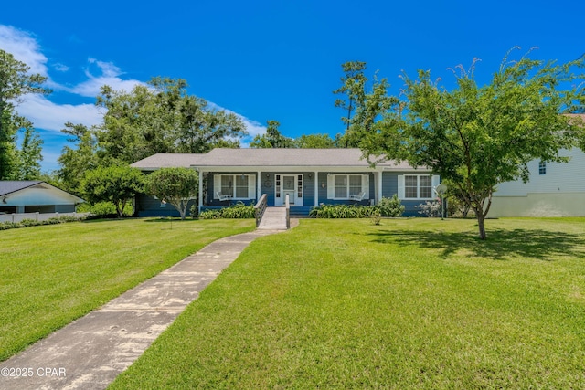 1016 Morgan Ave, Chattahoochee, FL 32324 - single story home featuring a front yard and covered porch