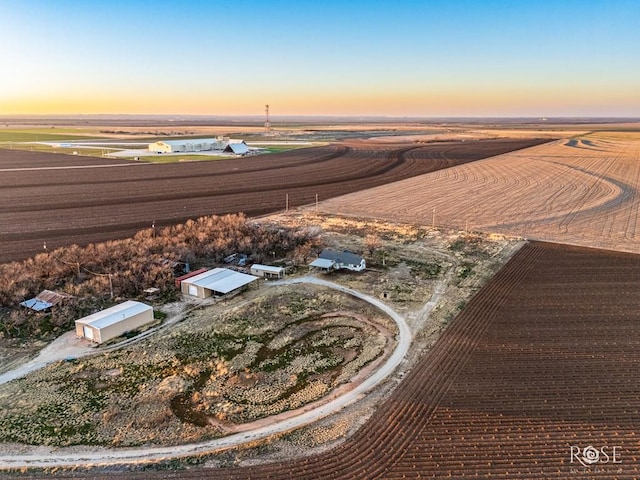 view of aerial view at dusk