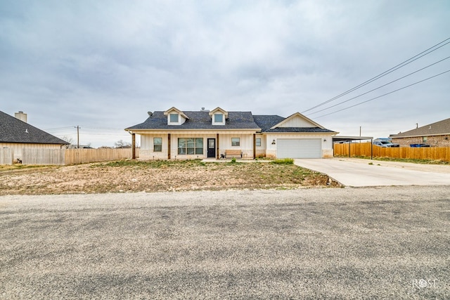 view of front of house featuring a garage