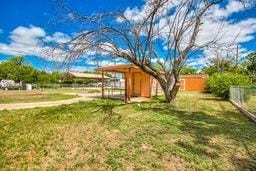 1246 E 20th St, San Angelo, TX 76903 - view of fenced backyard