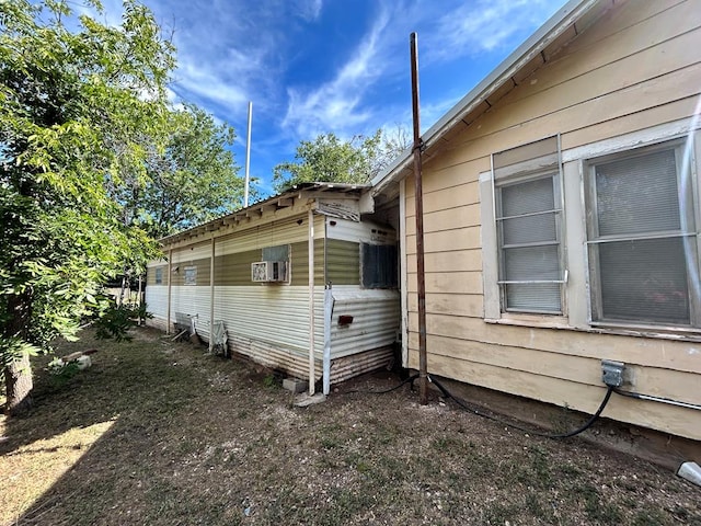 15E 24th St, San Angelo, TX 76903 - view of side of home