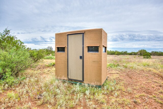 583 Cox Rd, Robert Lee, TX 76945