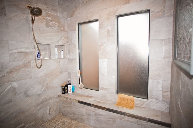 5114 Fairway Dr, San Angelo, TX 76904 - full bath with tiled shower