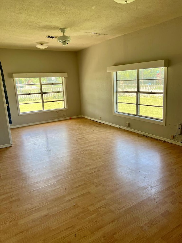 810 N 11th St, Junction, TX 76849 - photo 4