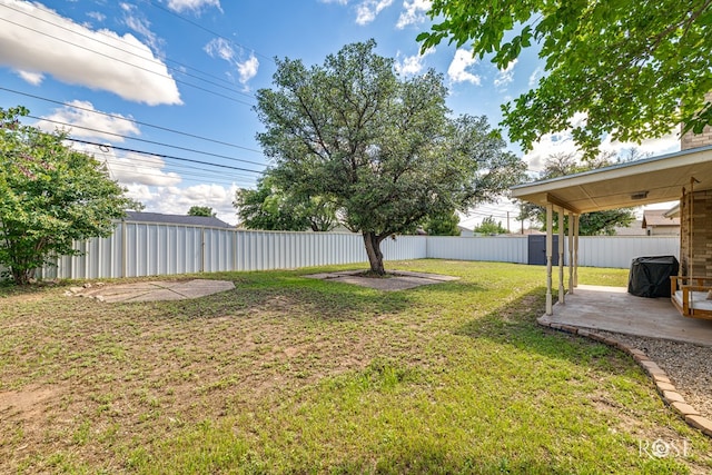 140 Van Zandt St, San Angelo, TX 76905 - view of yard with a patio area