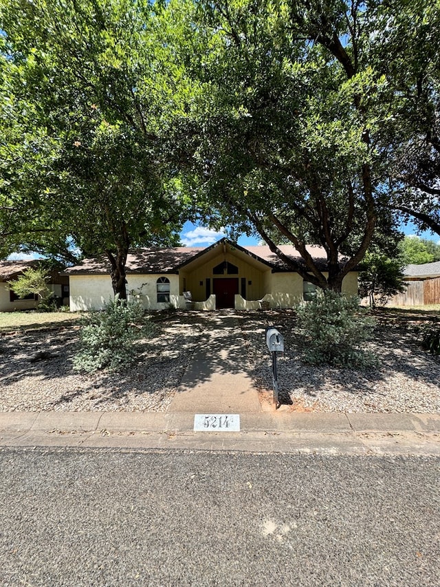 5214 Green Valley Trl, San Angelo, TX 76904 - view of front of home