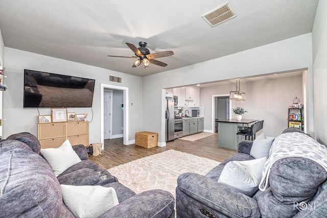 411 N Bishop St, San Angelo, TX 76901 - photo 6