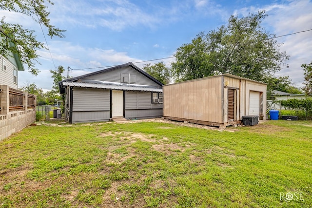 411 N Bishop St, San Angelo, TX 76901 - photo 23