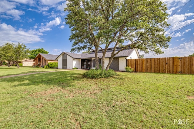 3610 Southland Blvd, San Angelo, TX 76904 - view of front of property with stucco siding