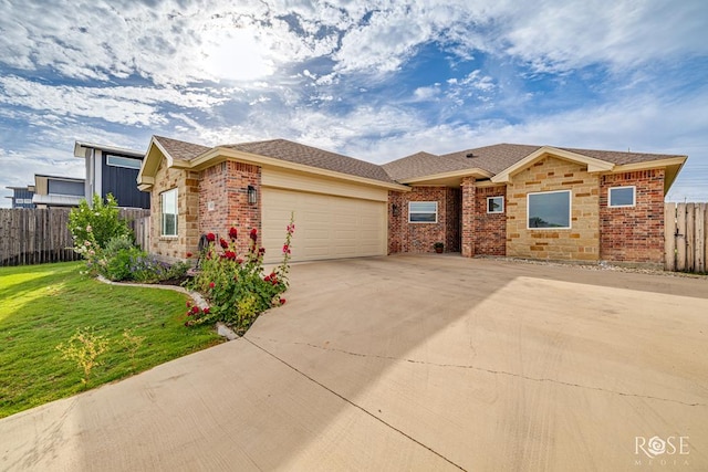 1978 Colonial Dr, San Angelo, TX 76904 - photo 1