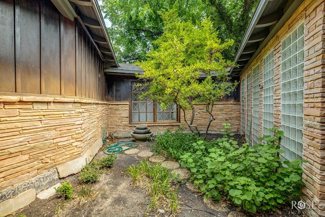 1703 Christoval Rd, San Angelo, TX 76903 - view of yard