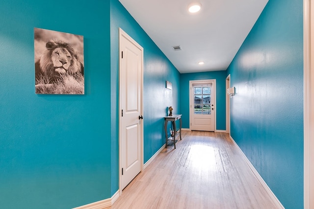 1501 Montague Ave, San Angelo, TX 76905 - corridor featuring wood finished floors and recessed lighting