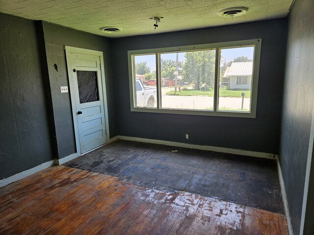 1011 Crockett St, Sonora, TX 76950 - photo 3