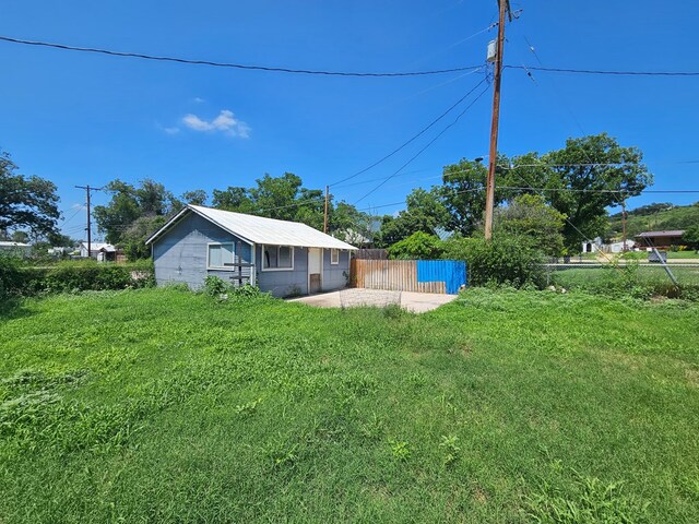 1011 Crockett St, Sonora, TX 76950 - photo 15