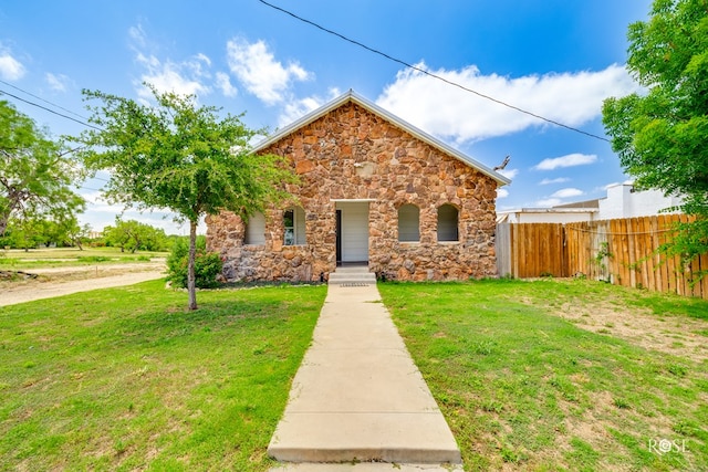 415 E Harris Ave, San Angelo, TX 79903 - view of front of house with stone siding and covered porch