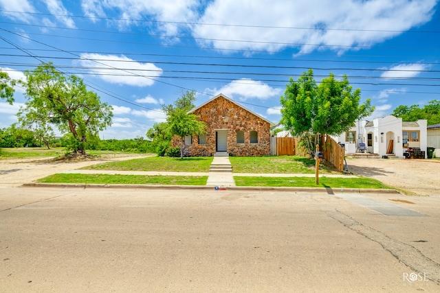 415 E Harris Ave, San Angelo, TX 79903 - view of front of home featuring stone siding