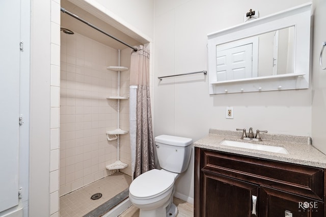 415 E Harris Ave, San Angelo, TX 79903 - full bathroom featuring tiled shower and vanity