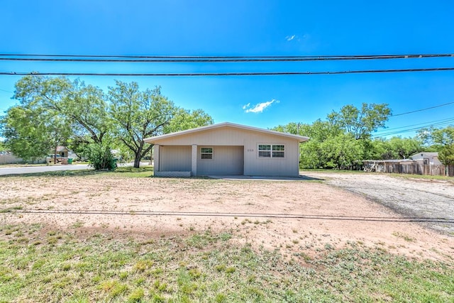 2113 S Hill St, San Angelo, TX 76903 - photo 1