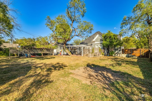 view of yard with a pergola