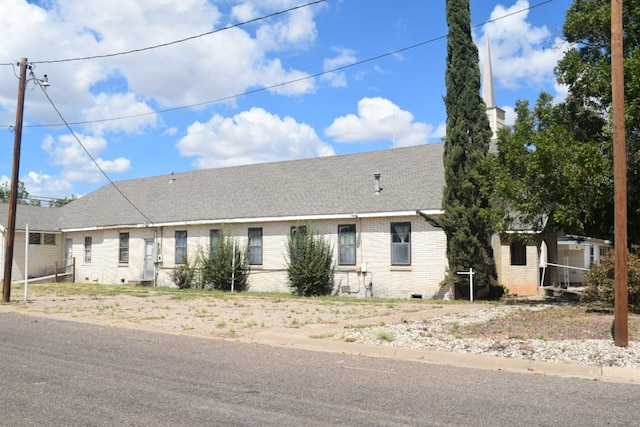 view of single story home