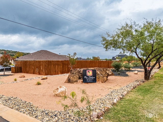 Listing photo 2 for 2210 Palms Ct Unit 5, San Angelo TX 76904