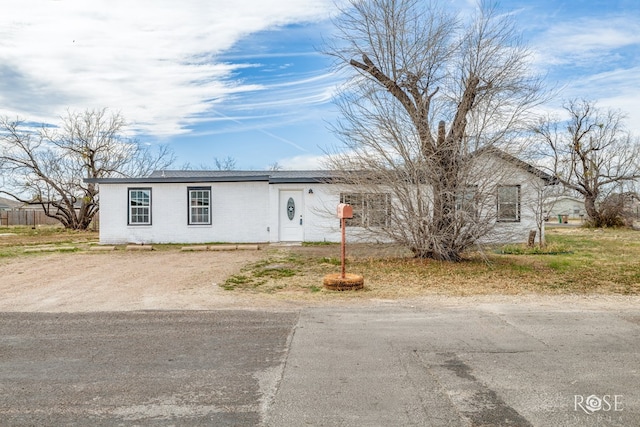 4815 Bowie St, San Angelo, TX 76903 - ranch-style house with brick siding