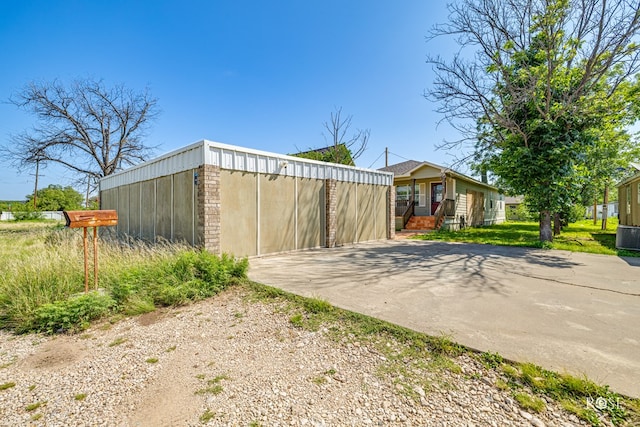 705 Fay St, Sonora, TX 76950 - view of front of property with an outdoor structure
