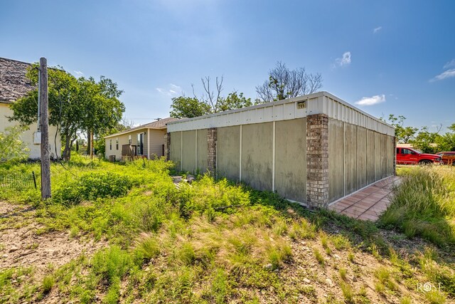 705 Fay St, Sonora, TX 76950 - view of outbuilding
