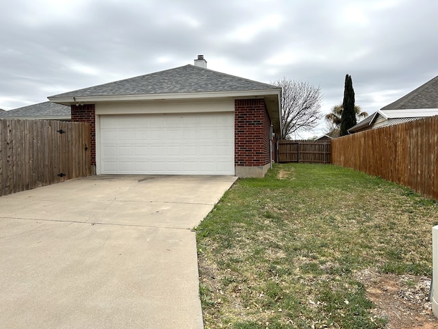 3570 Grandview Dr, San Angelo, TX 76904 - view of garage