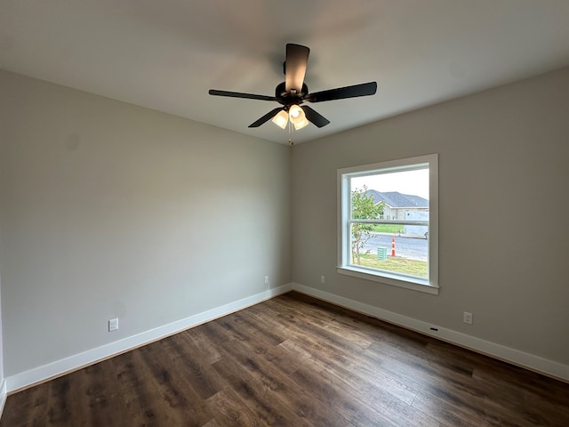 3611 Clearview Dr, San Angelo, TX 76904 - unfurnished room featuring dark wood-style floors and a ceiling fan
