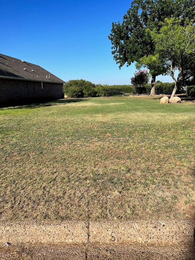 Listing photo 2 for 4 Southridge Dr Unit 4, San Angelo TX 76904