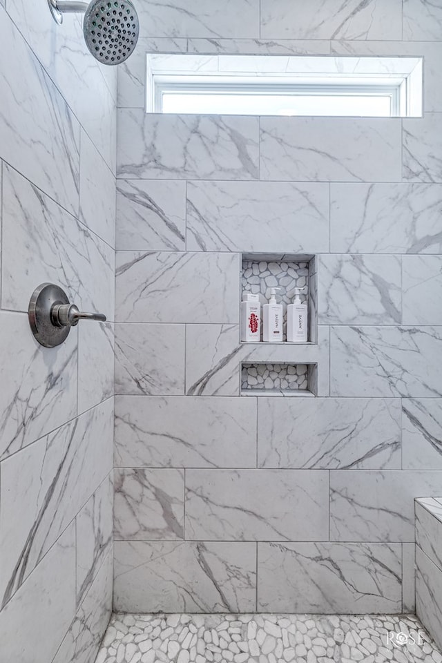 4992 Silver Creek Pass, San Angelo, TX 76904 - bathroom with a tile shower