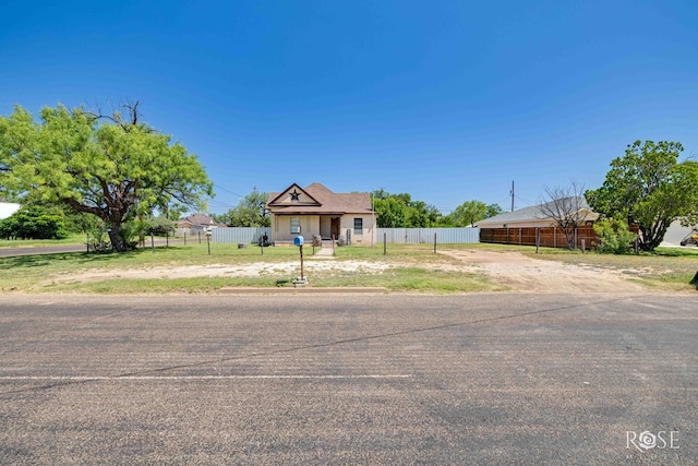606 E 17th St, San Angelo, TX 76903 - photo 5