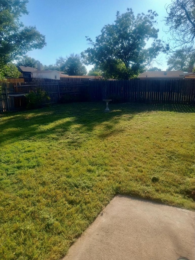 3317 Rockbrook Dr, San Angelo, TX 76904 - view of yard