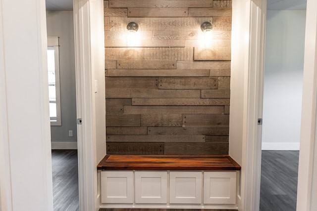 1906 Colonial Dr, San Angelo, TX 76904 - detailed view of wood finished floors